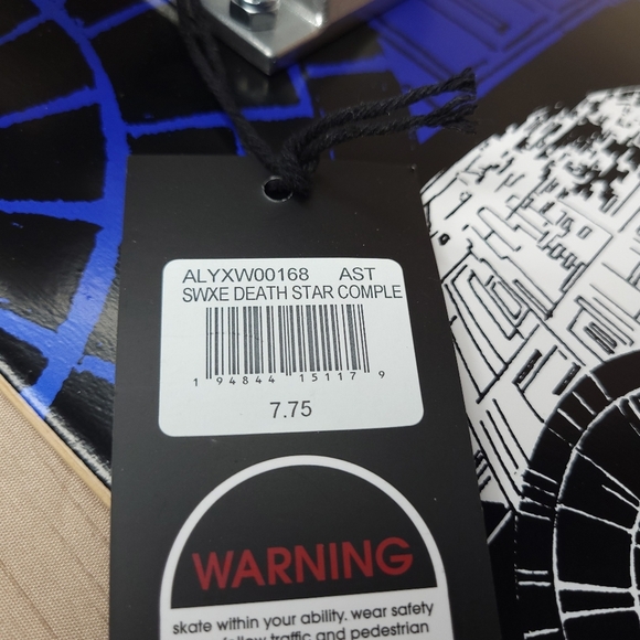 Star Wars Death Star Skateboard - Picture 7 of 15